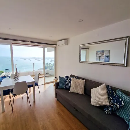 Casa Dos Cotas - Amazing Seaside With Balcony Віавіа